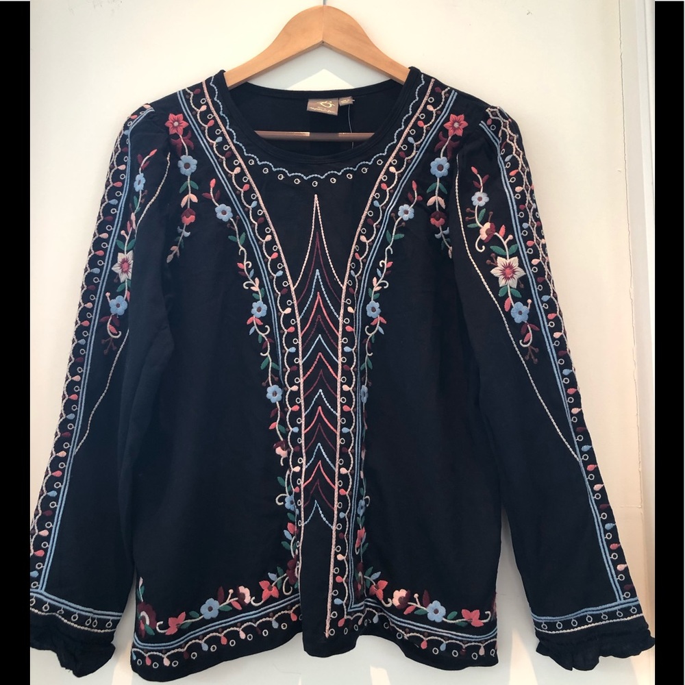 Anthropologie Embroidered Top . NWT